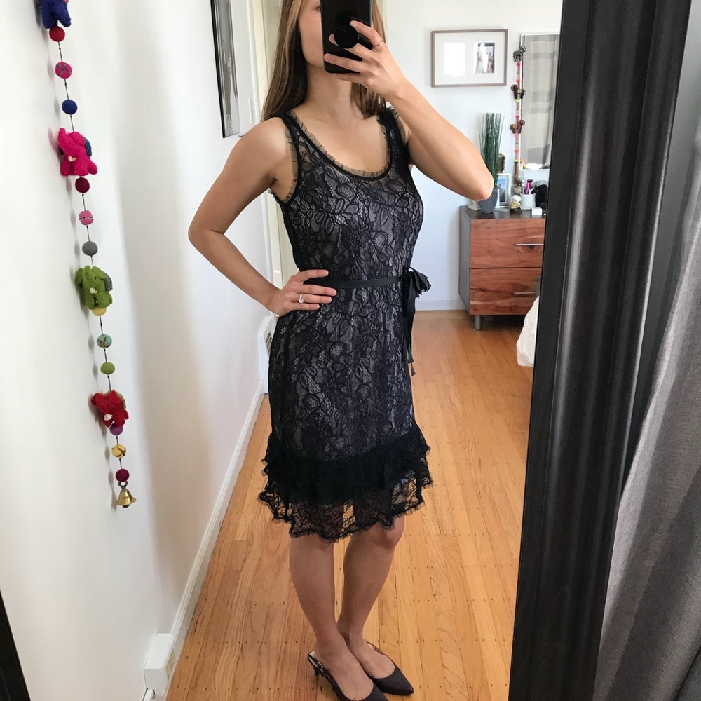 Sisley Dress - Black lace dress